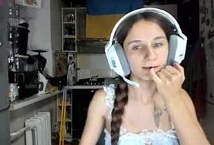 _nika_kik Cam