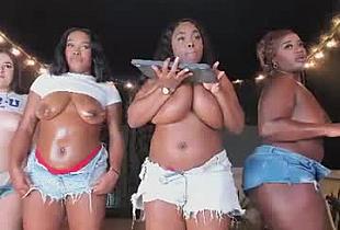 channel_boobs2 Cam