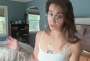 daisydemeanor Cam